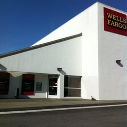 Wells Fargo Bank 28 Reviews Banks Credit Unions 2600 El Photo Of Wells Fargo Bank Mountain View Ca United States