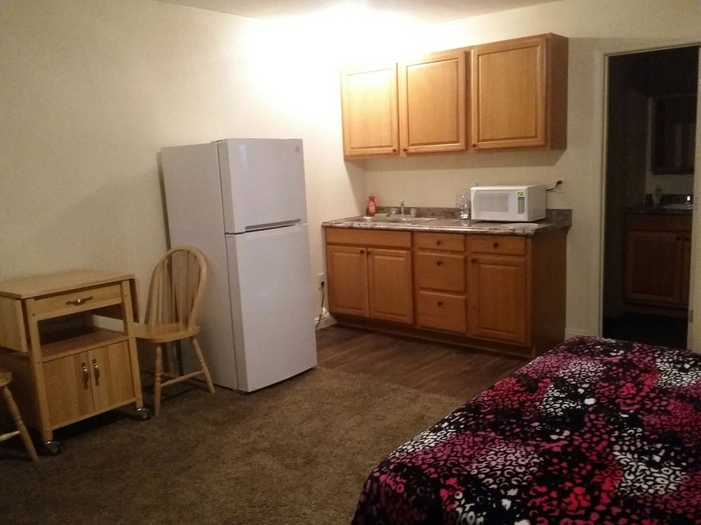 Holiday Royale Apartment Suites 33 Reviews Apartments 4505