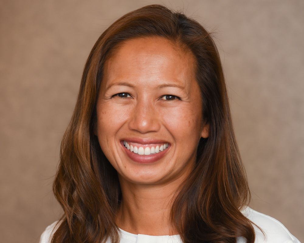 image of business Caroline Le, DDS