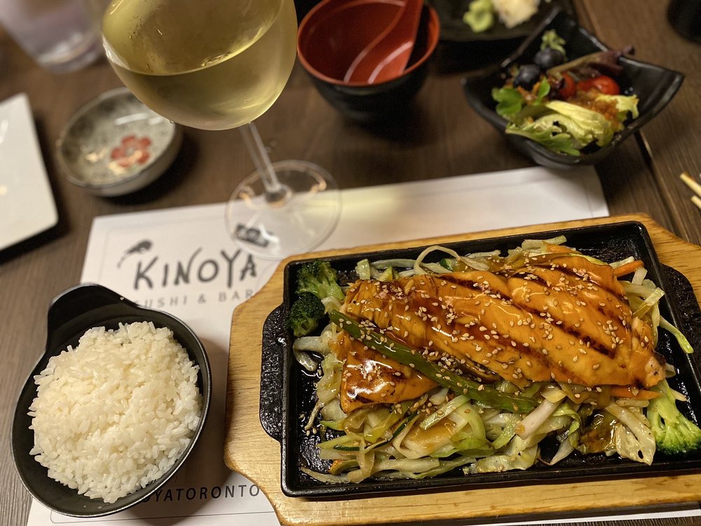 Kinoya Sushi Bar