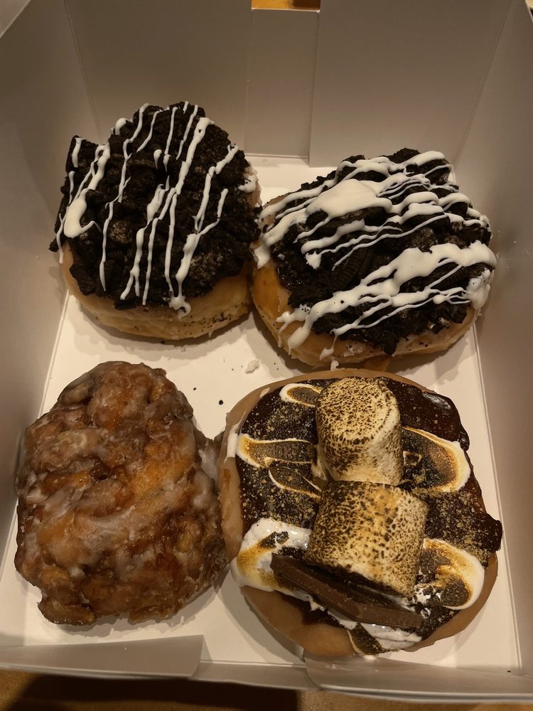 Sundae Donuts