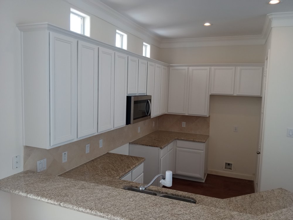Jasso Family Refinishing