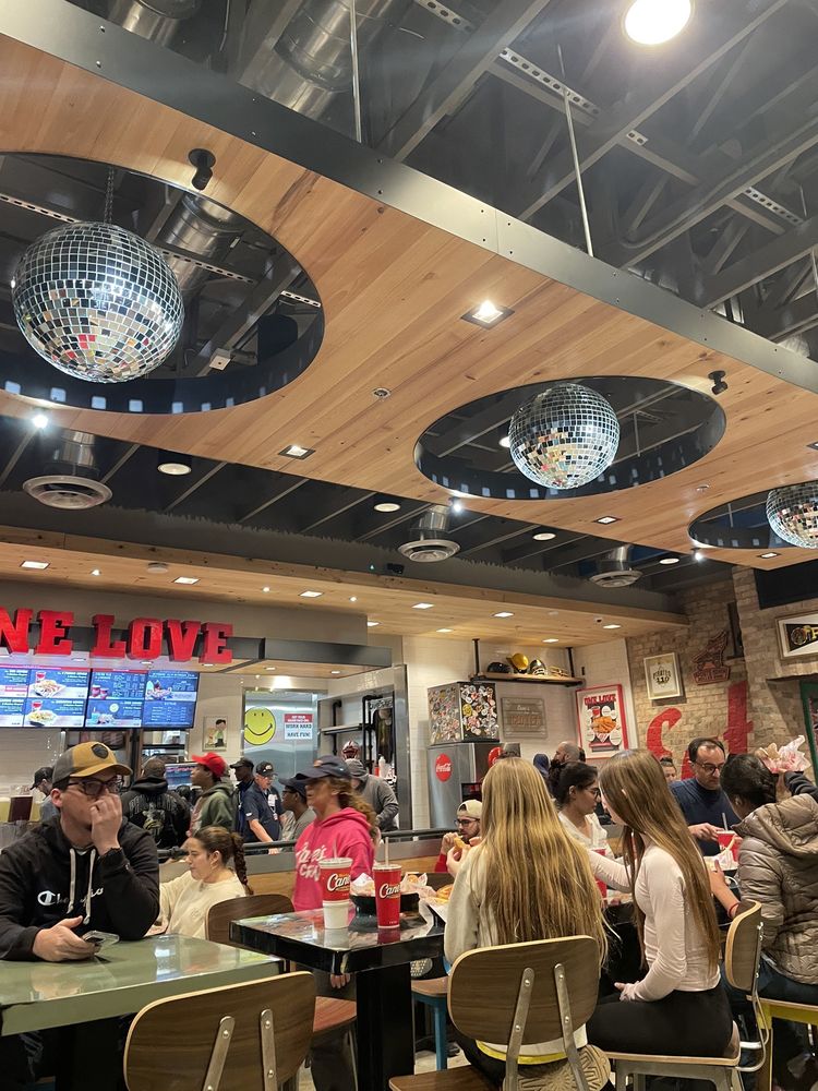 Raising Cane's Chicken Fingers