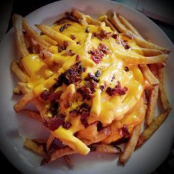 Best Restaurants Open Late In Peoria Il Last Updated December 1 Norwood Pub N Grub