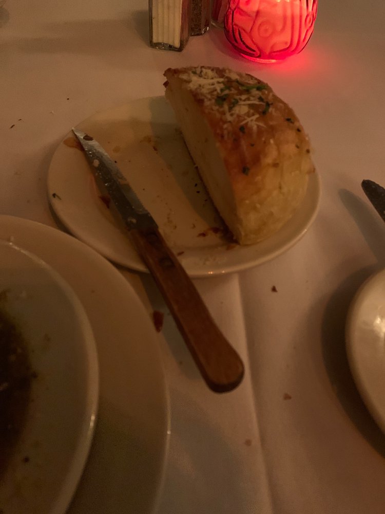 Ernest's Orleans Restaurant & Cocktail Lounge