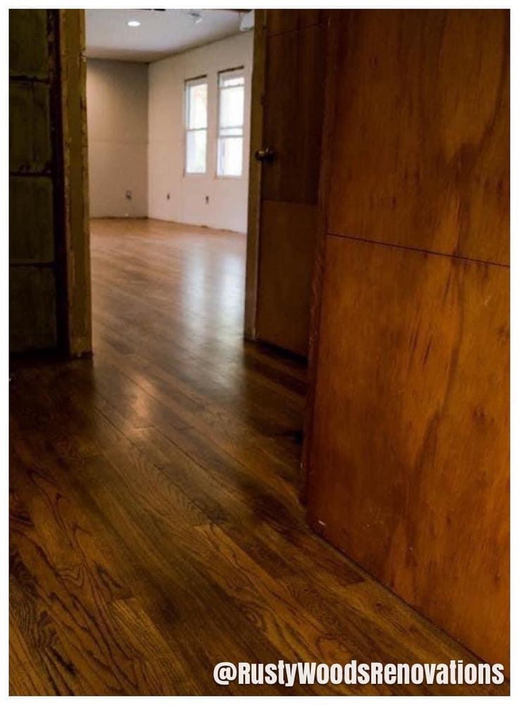 image of business Rusty Woods Renovations