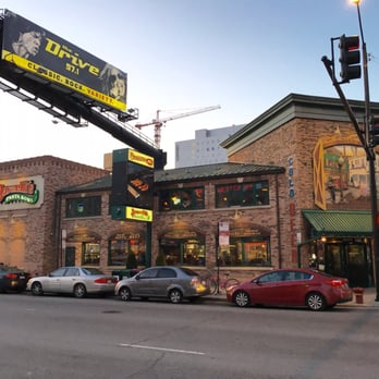 Portillo S Hot Dogs Chicago Il Portillo S Hot Dogs Chicago Il