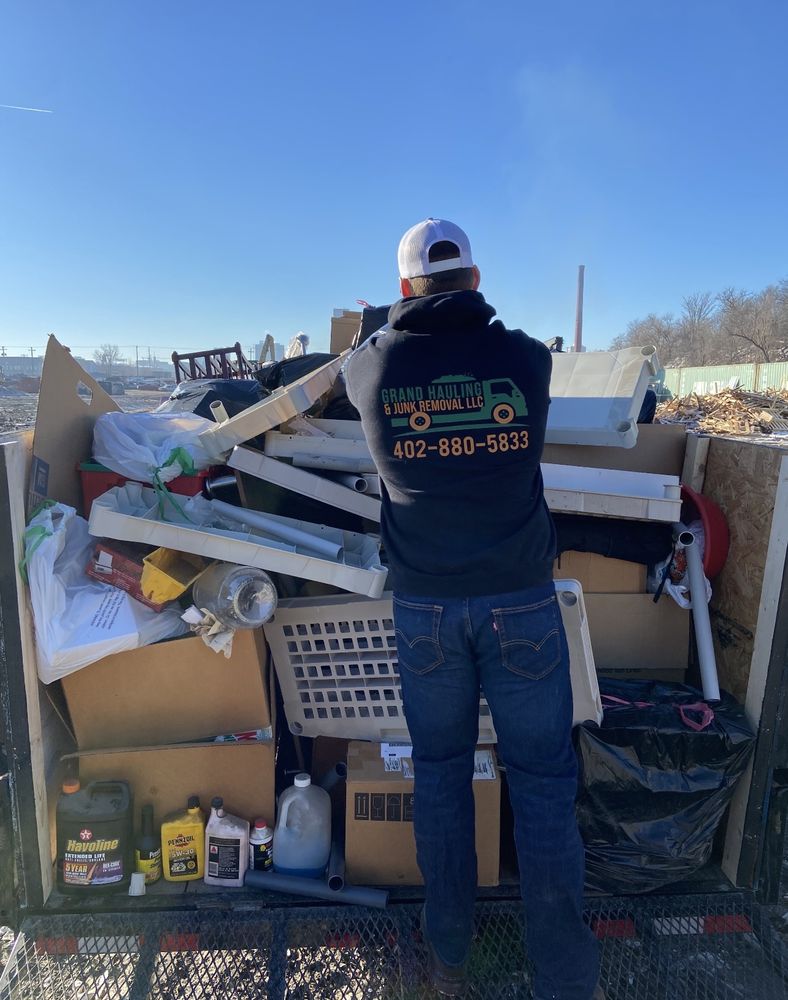 Grand Hauling & Junk Removal