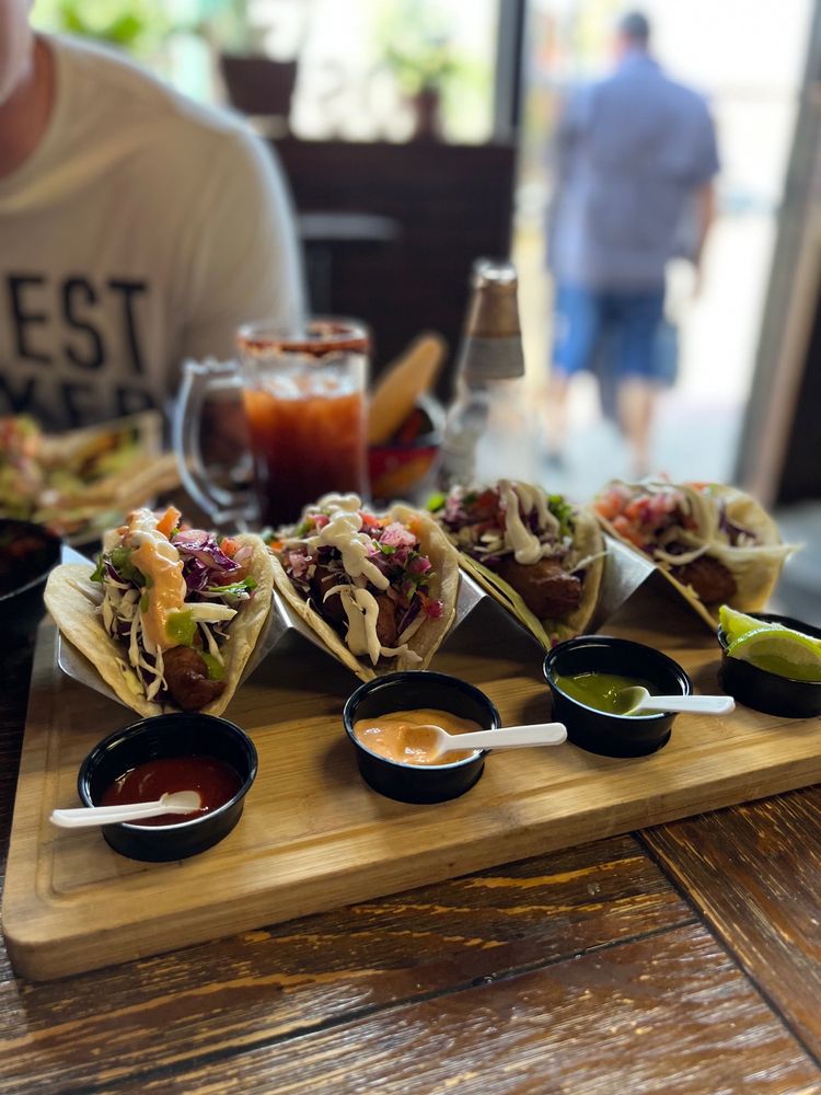 Mariscos Central is now Coco Loko