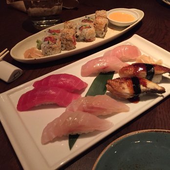 Intro - CLOSED - 192 Photos 