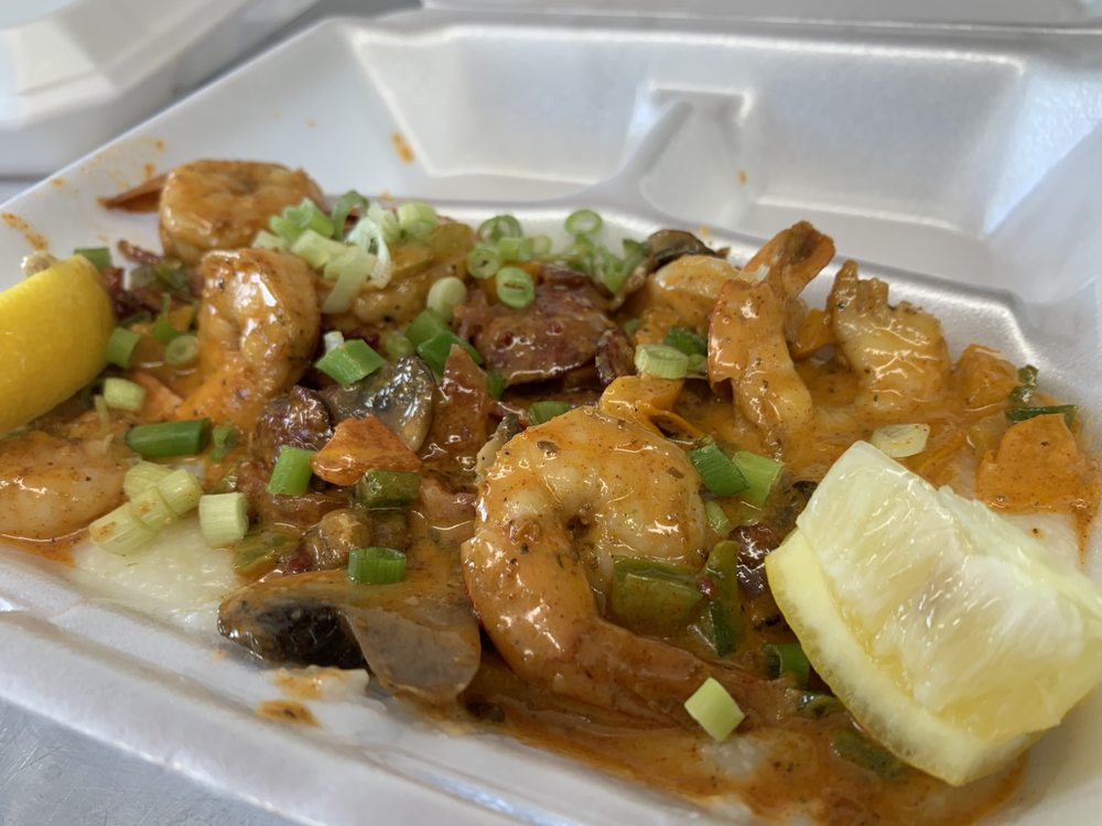 Sandra Lee's Country Kitchen