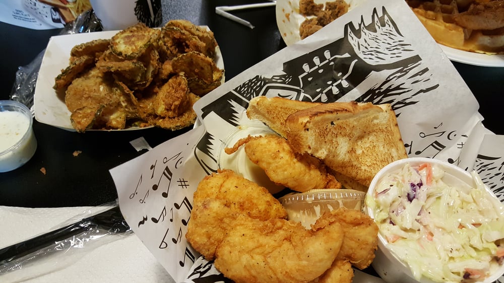 Slim Chickens 29 Photos & 10 Reviews Chicken Wings 2820 E