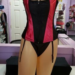 Sophie dee garage orgy description
