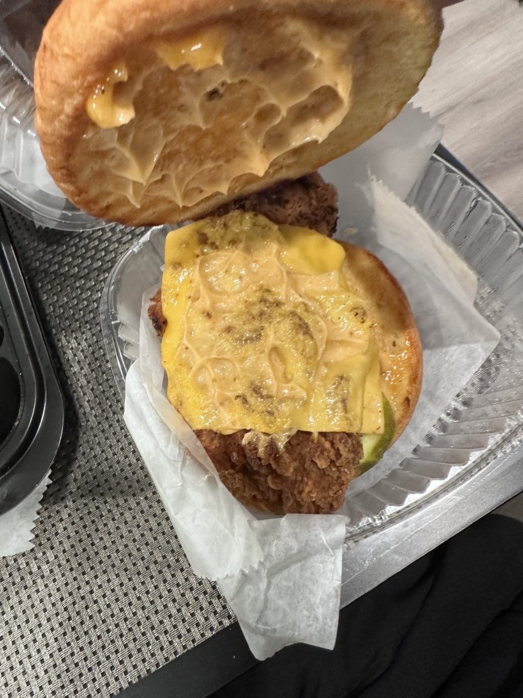 Cluck & Gill's