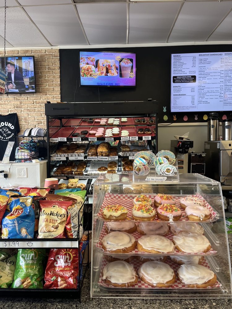 Round Bagels and Donuts