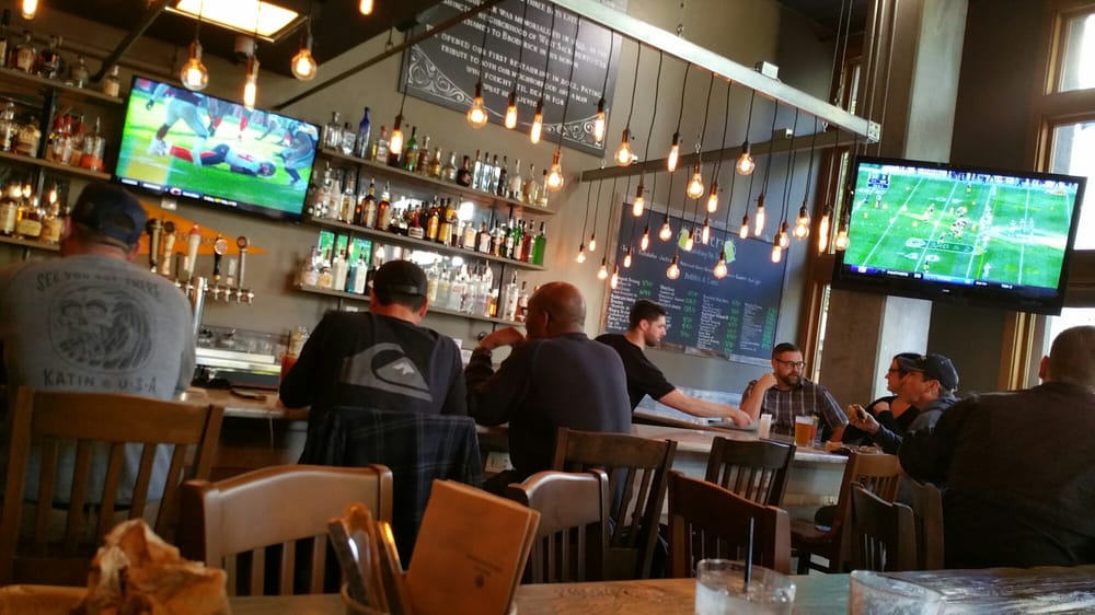 Broderick Midtown 407 Photos & 327 Reviews Comfort Food 1820 L St