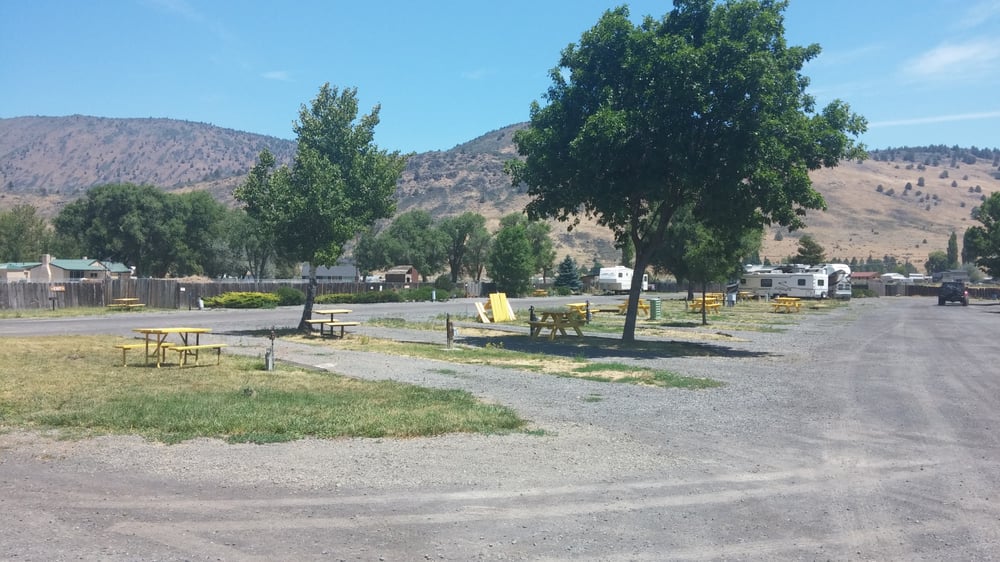 Oregon Motel 8 and RV Park 11 Reviews RV Parks 5225 Hwy 97 N, Klamath Falls, OR Phone