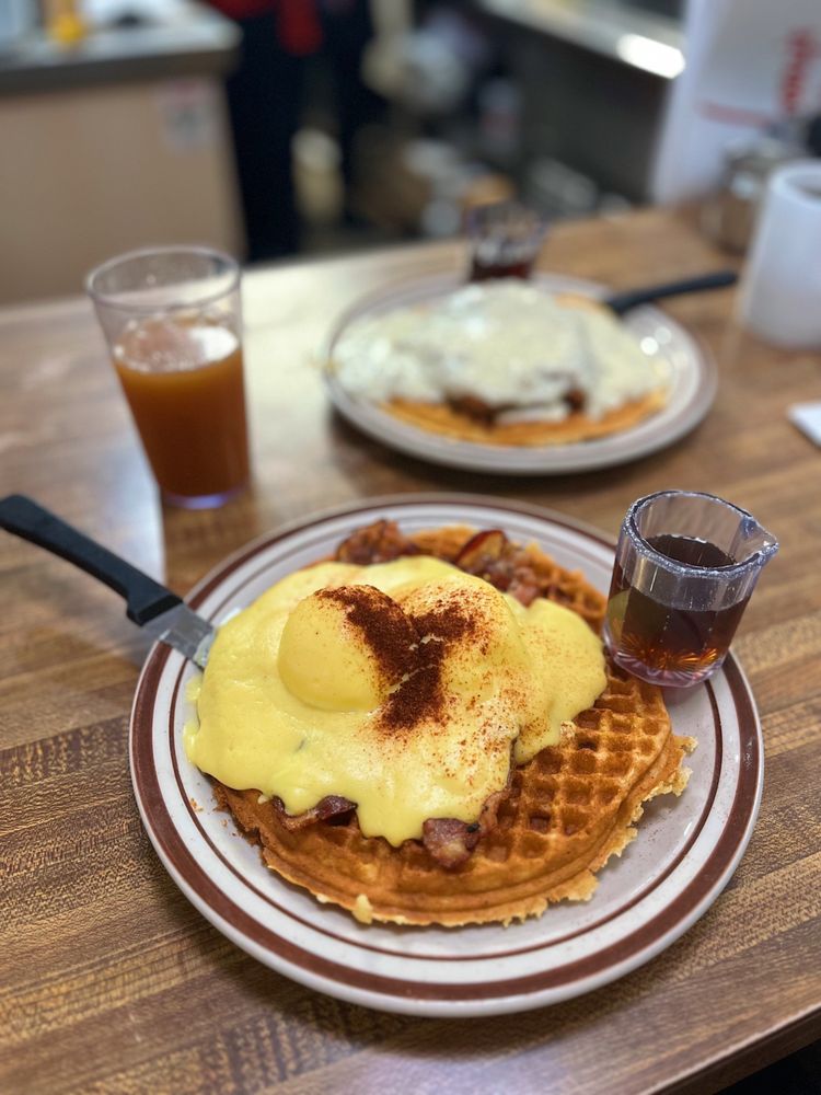 Harry's Coffee Shop