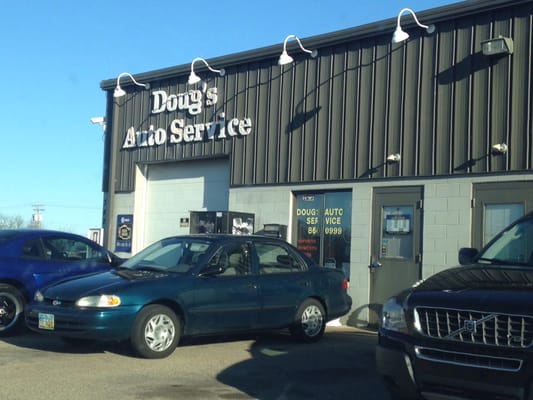 Doug's Auto Serv