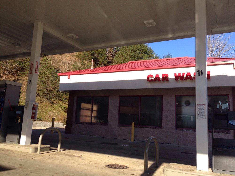 Catamount Travel Center Cherokee Exxon & Convenience Store