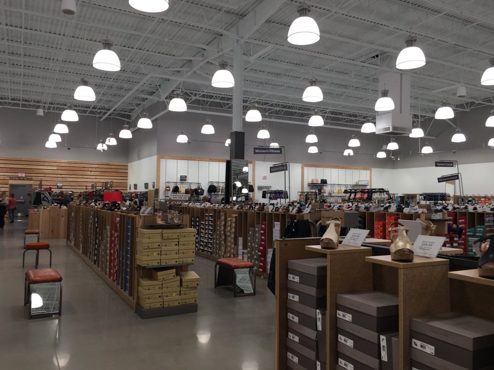 Dsw Shoe Store Shoe Stores 3333 S Glenstone Ave, Springfield, MO