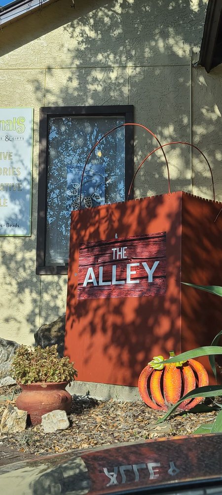 The Alley On Bitters