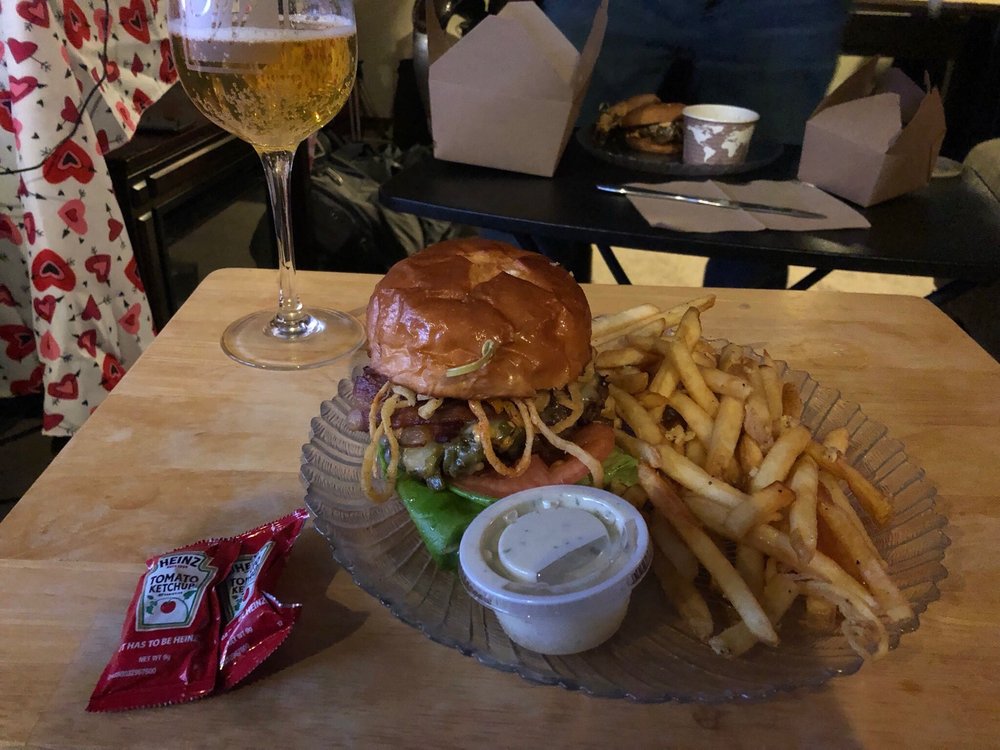 Cascadia Public House