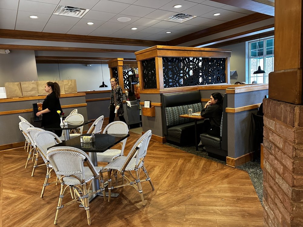 Midtown Cafe & Dessertery