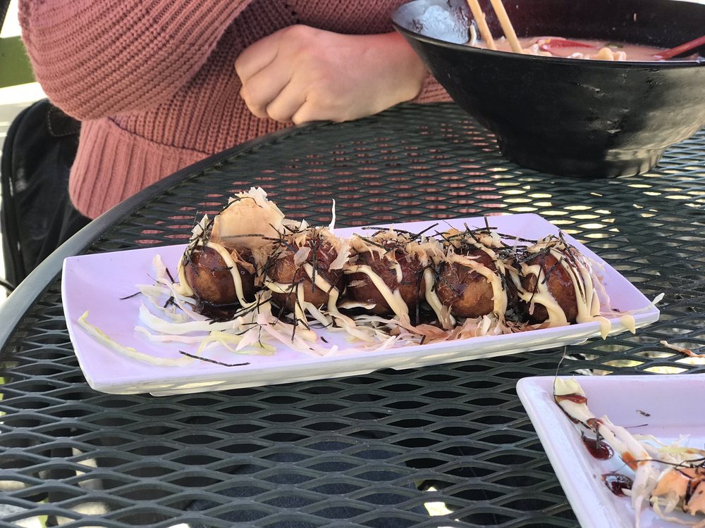 Robata Ramen and Yakitori Bar