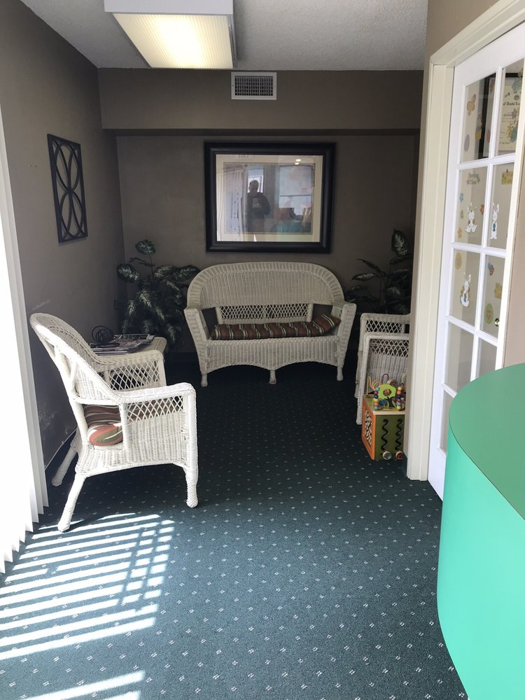 image of business Belinda L Balais, DMD