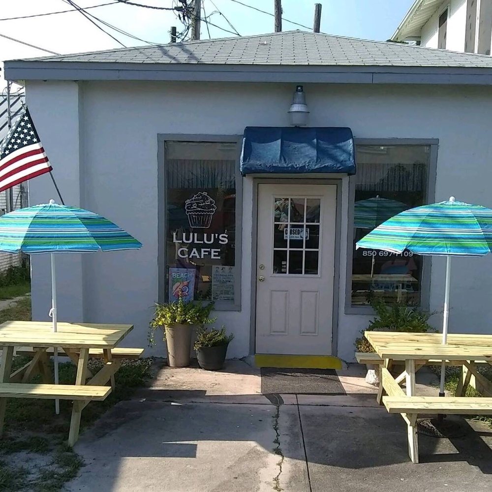 Lulu’s Cafe Cafes 104 Se Avenue B, Carrabelle, FL Restaurant