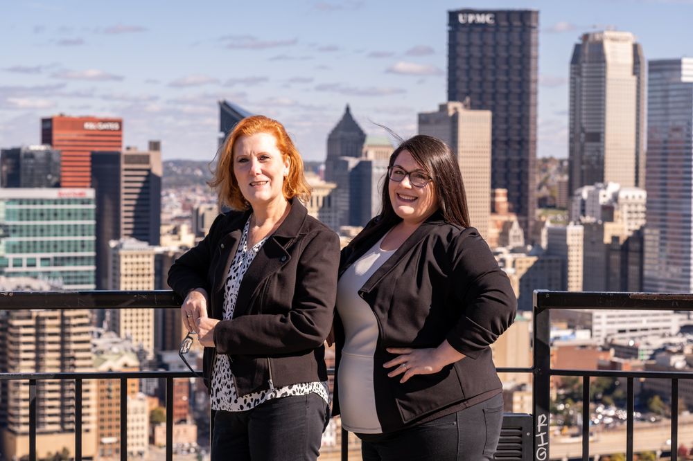 Michelle Vecchio - RE/MAX Select Realty