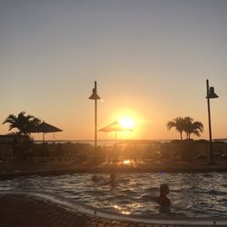 ocean hampton bayfront inn convention suites center md