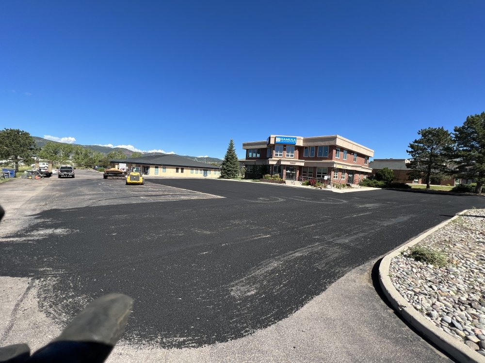 image of business E and K Paving