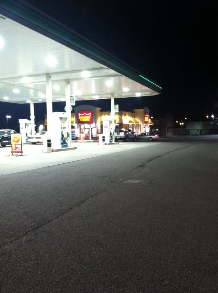 Duke & Duchess Convenient Store Convenience Stores 1175 W Church St