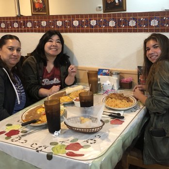 El Farolito 868 Photos 1614 Reviews Mexican 201 S Bradford Photo Of El Farolito Placentia Ca United States Celebrating My Birthday With