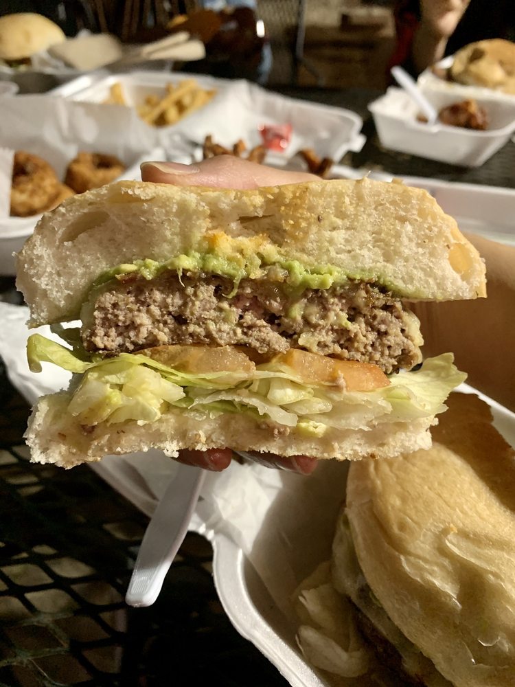 Moonies Burger House at Gracy Farms