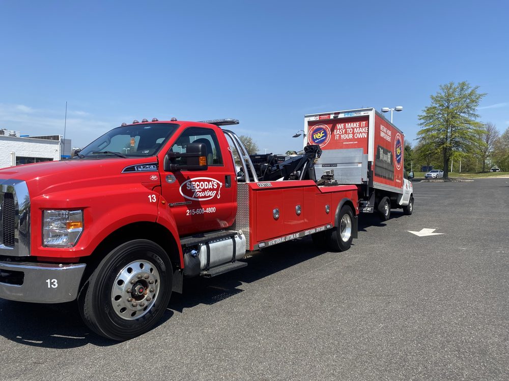 Secoda's Towing