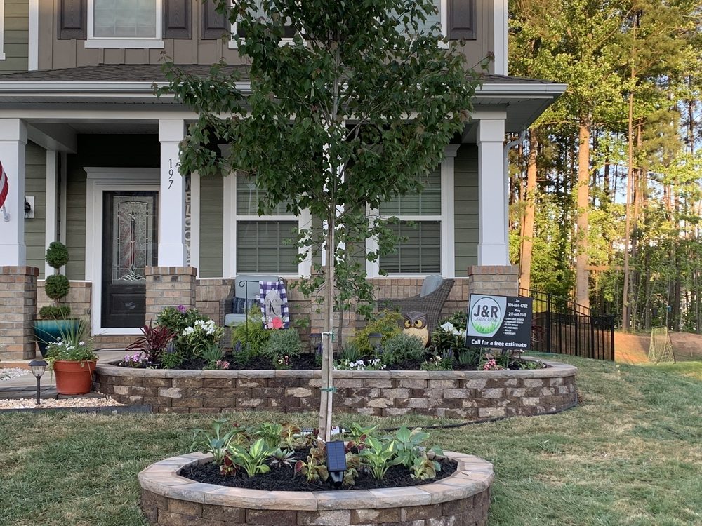 J&R Landscaping and Design