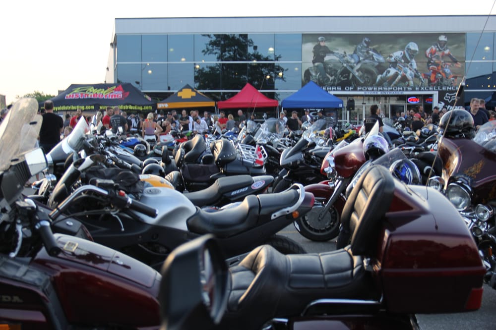 Royal Distributing Motorcycle Dealers 925 Woodlawn Rd W, Guelph, ON