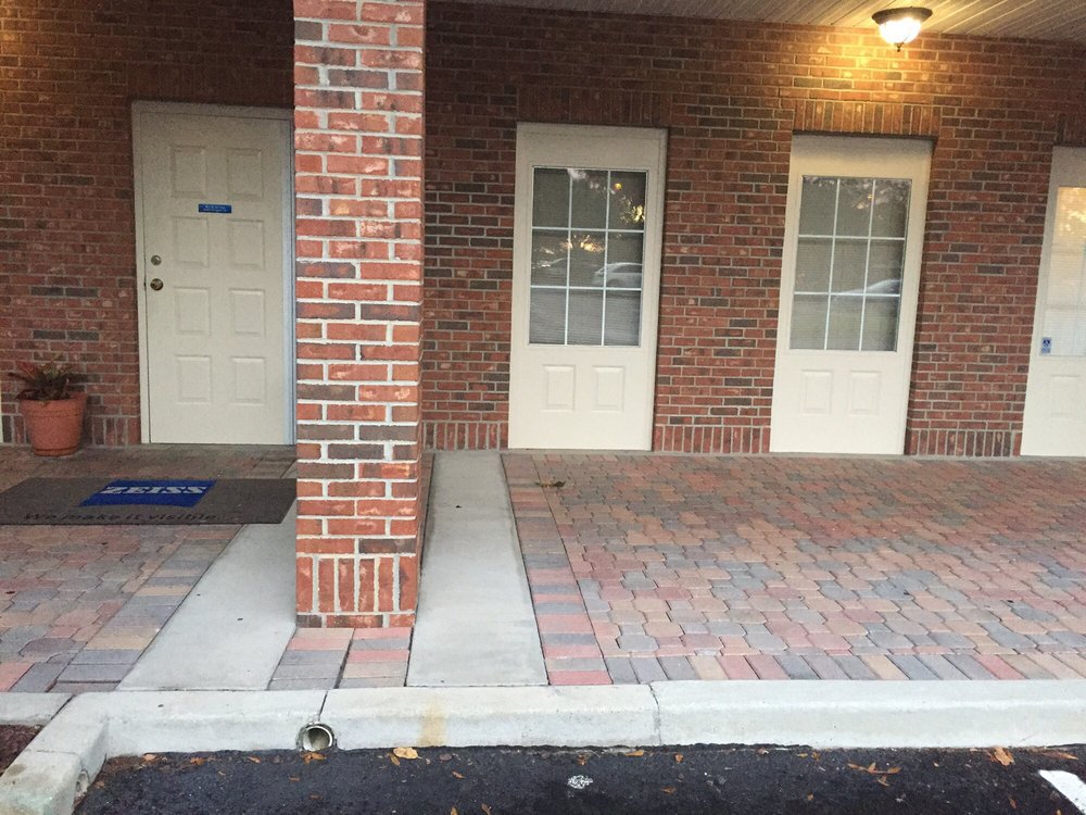 Bay Hill Eye Care 17 Reviews Optometrists 7051 Dr