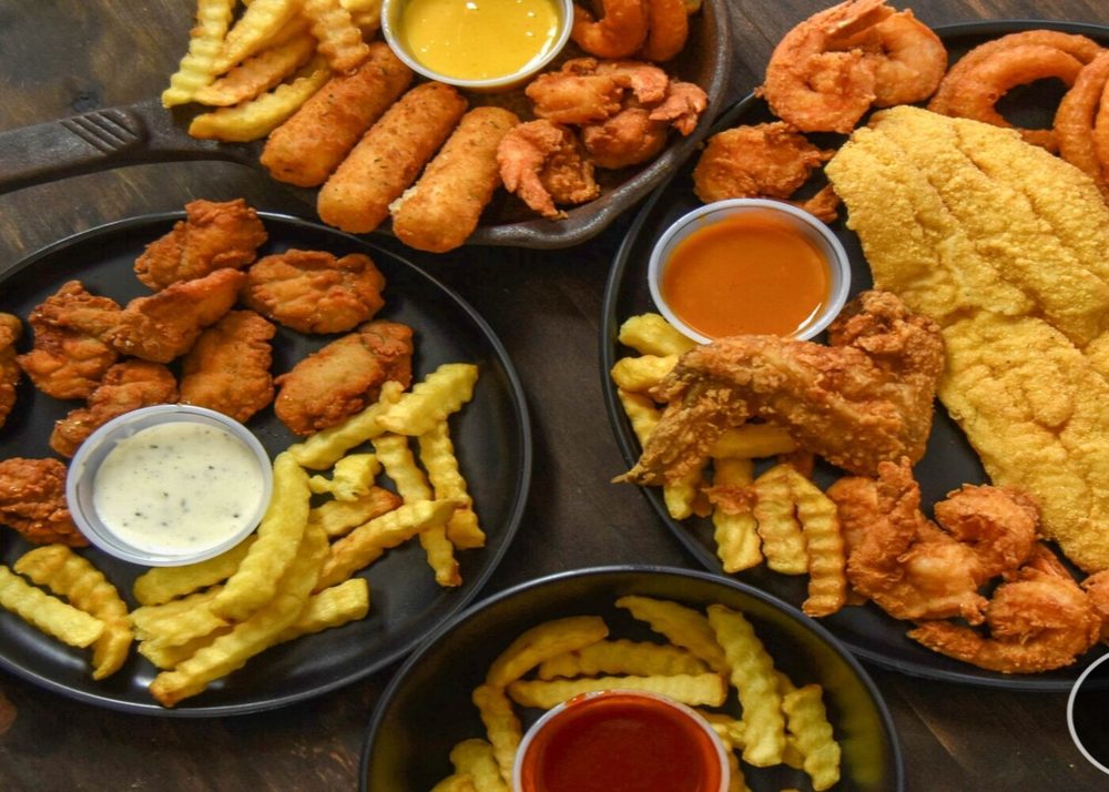 Gator Fish N' Chicken