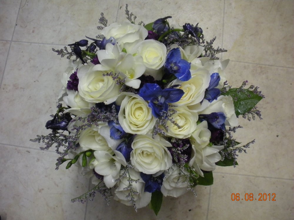 Boulevard Florist 37 Photos Florists 507 Elms Blvd, Excelsior