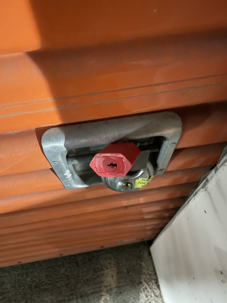 Armor Self Storage