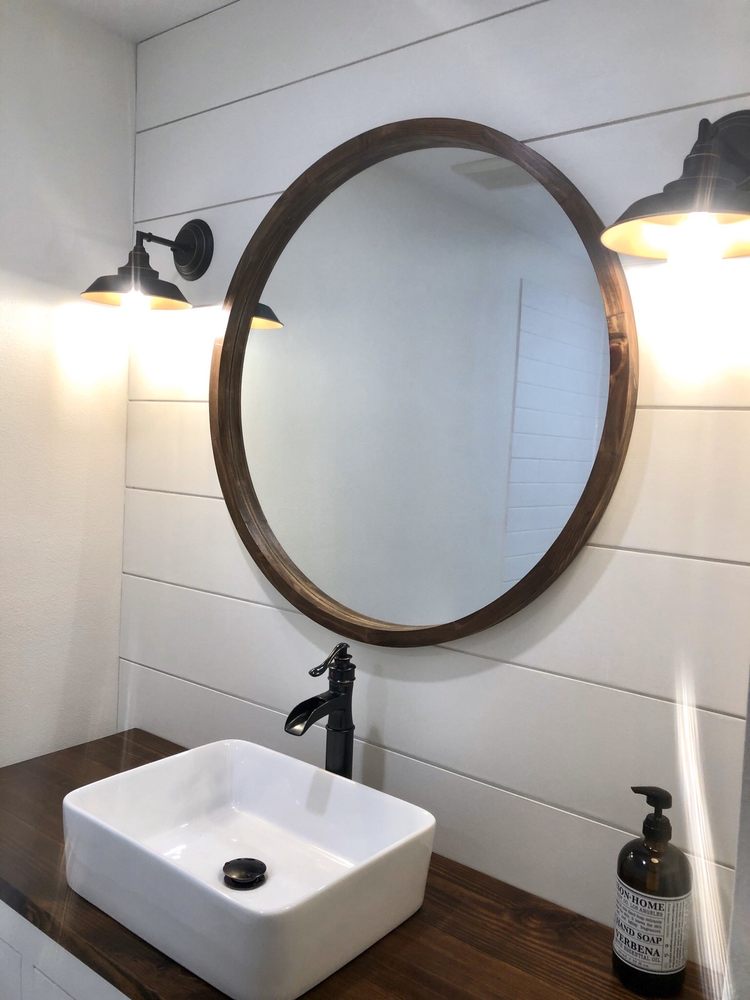 Moore's Glass & Mirror