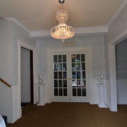 Wyandotte Wedding Chapel Chapels 450 Sycamore Downriver Photo Of Wyandotte Wedding Chapel Mi United States Elegant Foyer