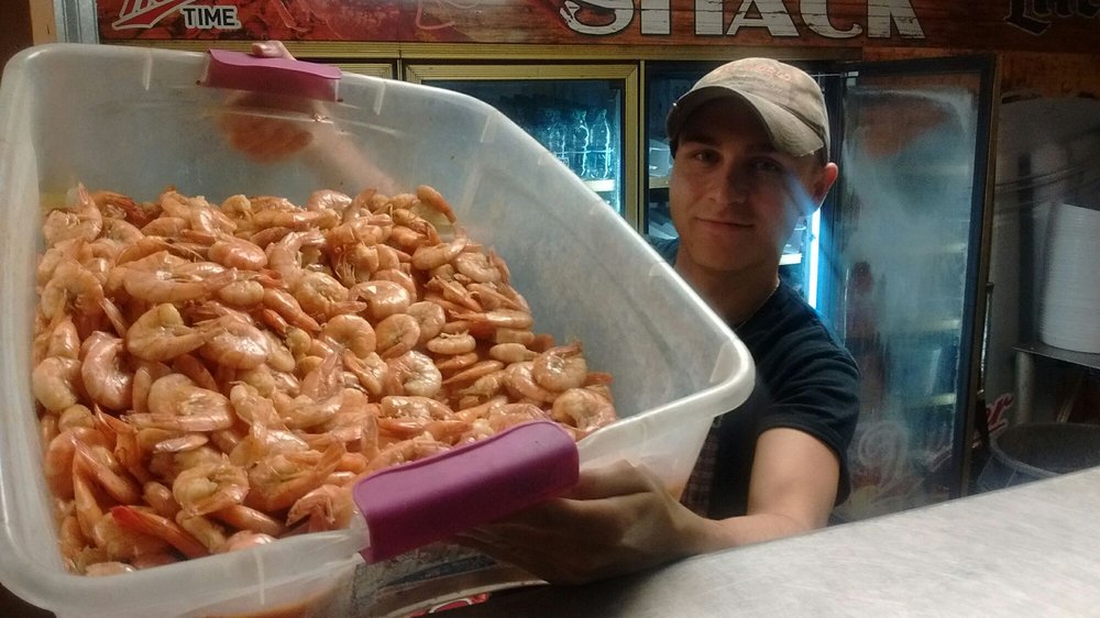 RV Rental in Greensburg, LA Seafood Shack
