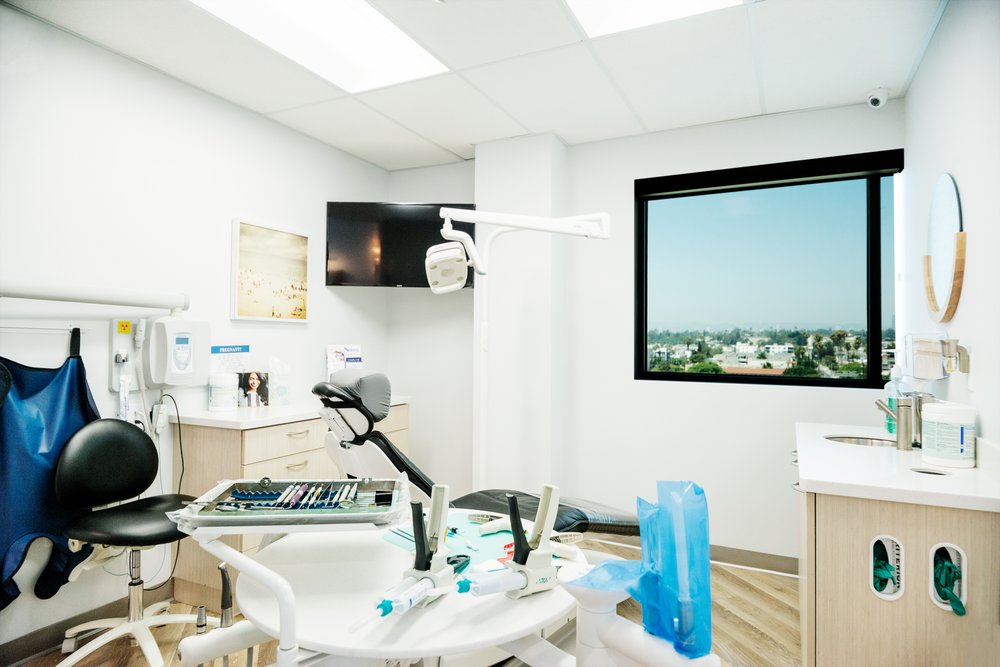 image of business Century Smile