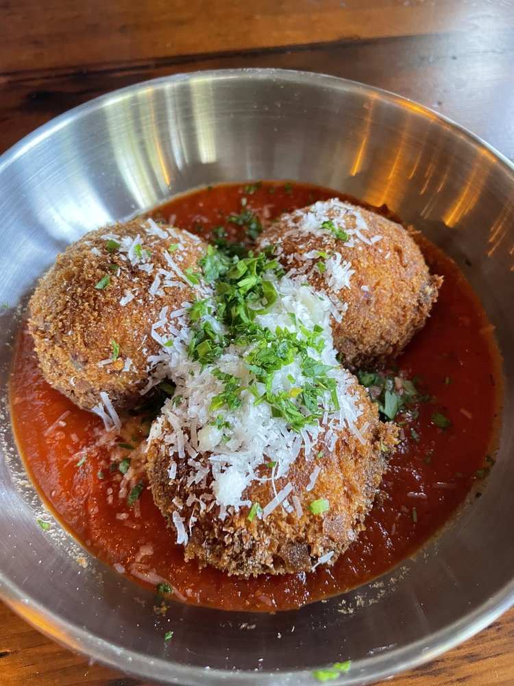 Steeplejack Pizza and Beer