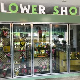Litchfields Flower Shop - Get Quote - 18 Photos - Gift Shops - 338 E